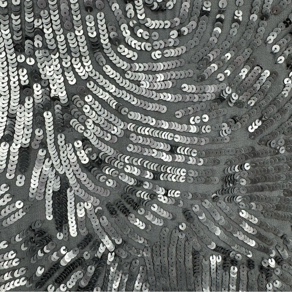 Trina Turk sequin gunmetal grey silver minidress shift size 6 medium - Picture 6 of 6